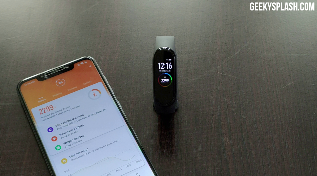 Xiaomi-Mi-Band-4-Review-GeekySplash-2-1