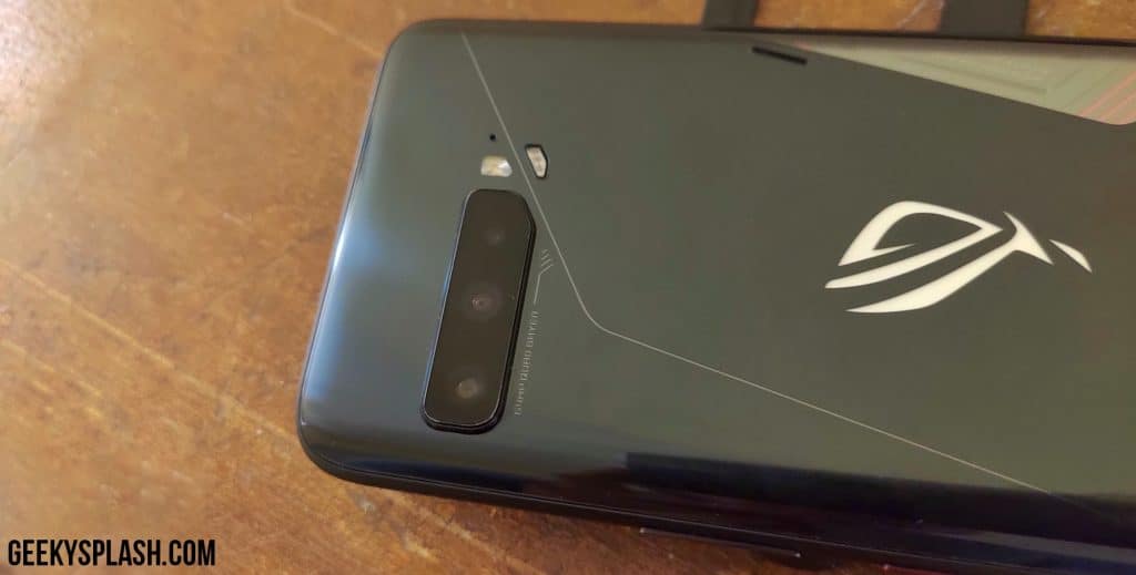 Asus-ROG-Phone-3-Review-GeekySplash-1